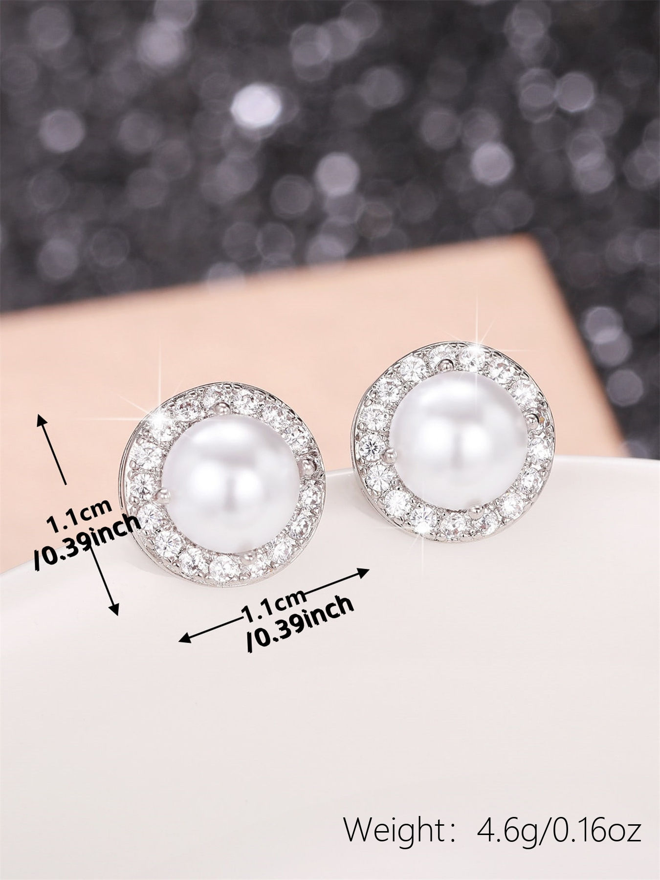 Pendientes de botón glamour con circonitas y perlas falsas_voghion.com
