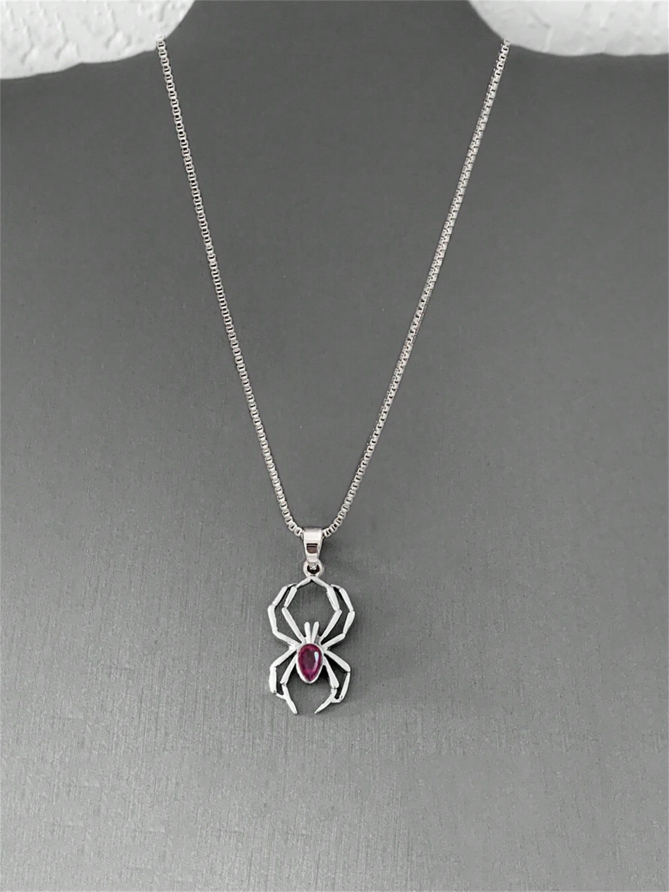 Collana romantica con ciondolo a forma di animale in zirconia_voghion.com