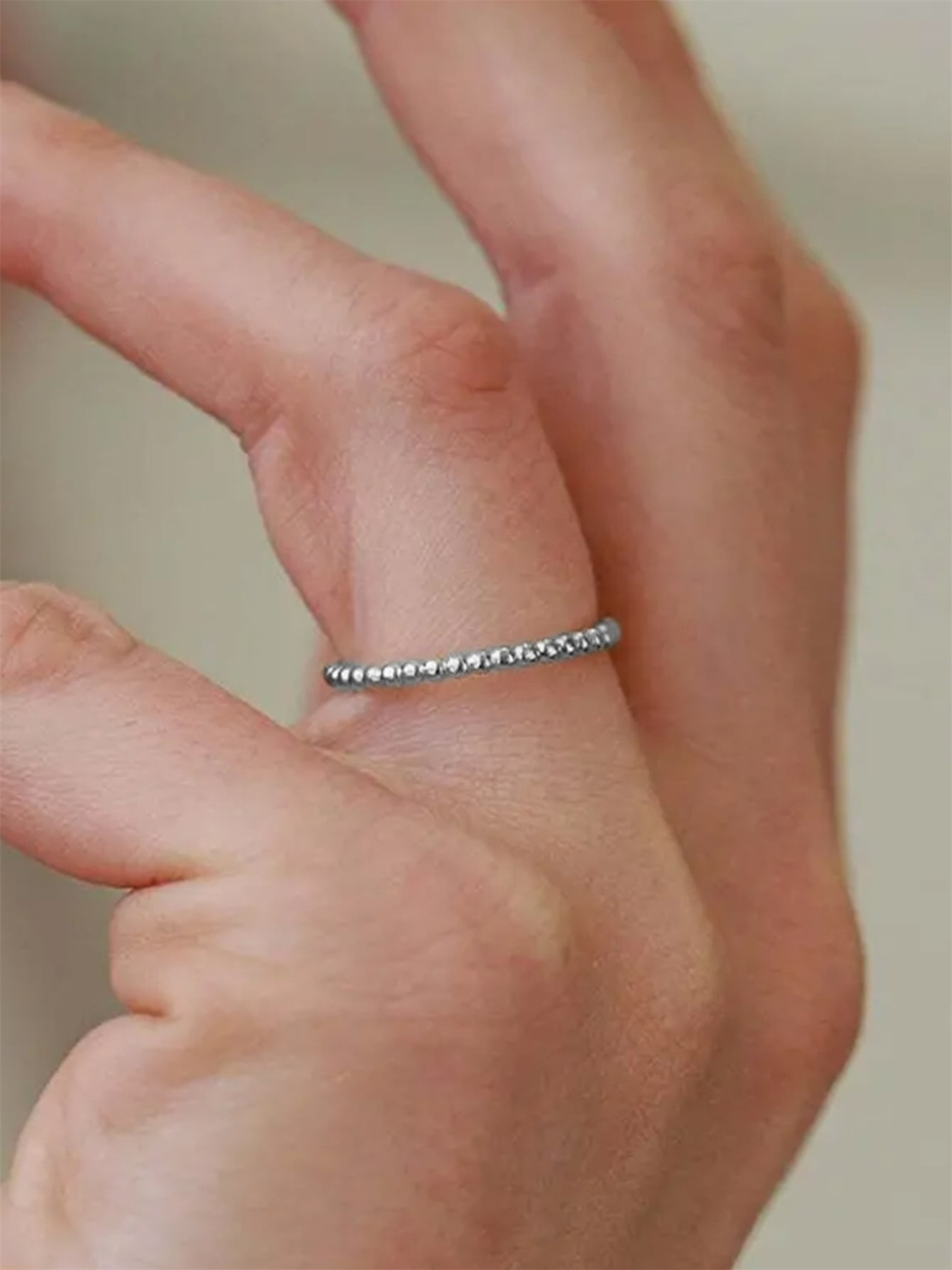 Simple Ring For Women Band Ring For Wedding Anniversary Gift_voghion.com